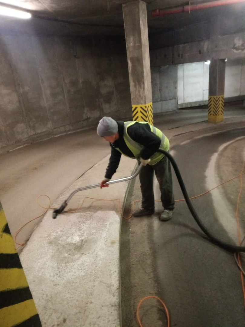 Обеспыливание в паркинге Н.Никонова,8 26.11.2025.jpg