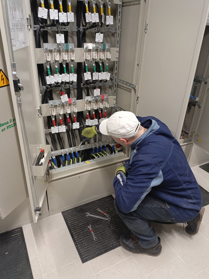 Проведены профилактические предупредительные работы в электрощитовой (2).jpg
