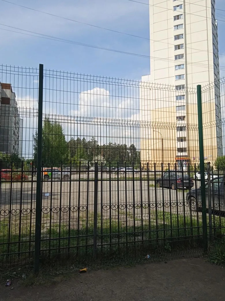 Выполнили ремонт спортивной площадки.jpg Выполнили ремонт спортивной площадки.jpg