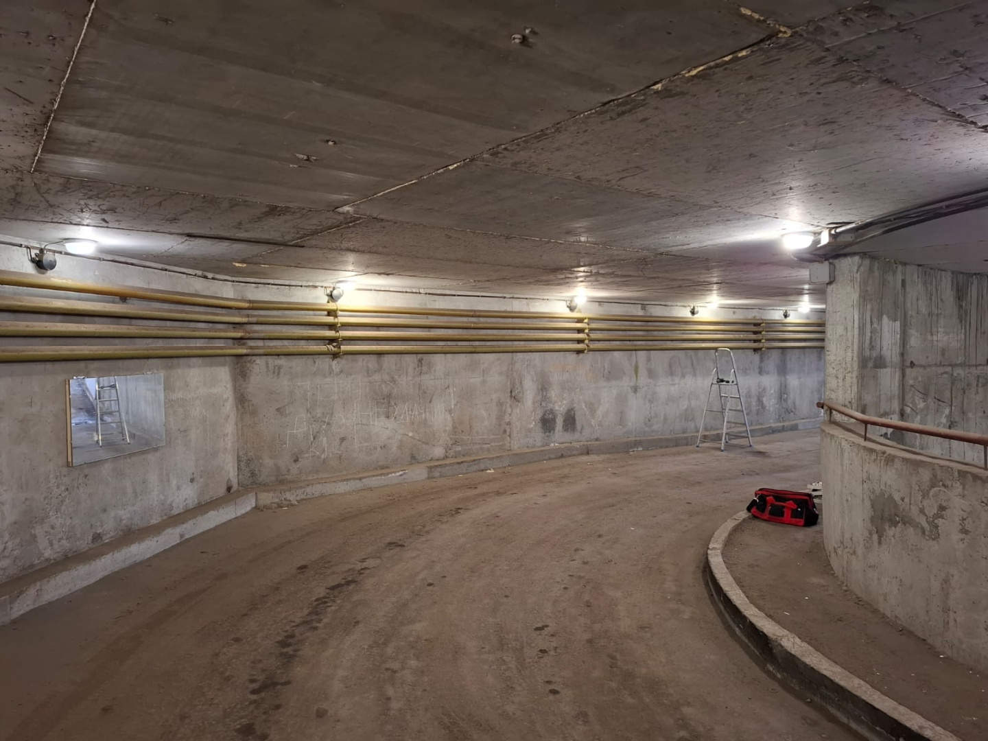 Вил18 Замена светильников на въезде и выезде из паркинга 2.jpeg