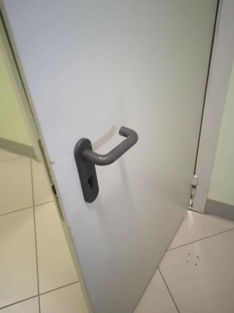 ручка установлена.jpg ручка установлена.jpg