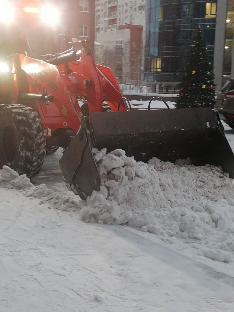 photo_5442611317052214820_y (1).jpg