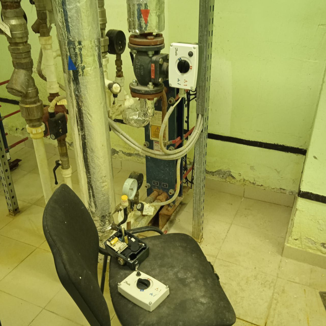 photo_5321057652311789376_y (2).jpg