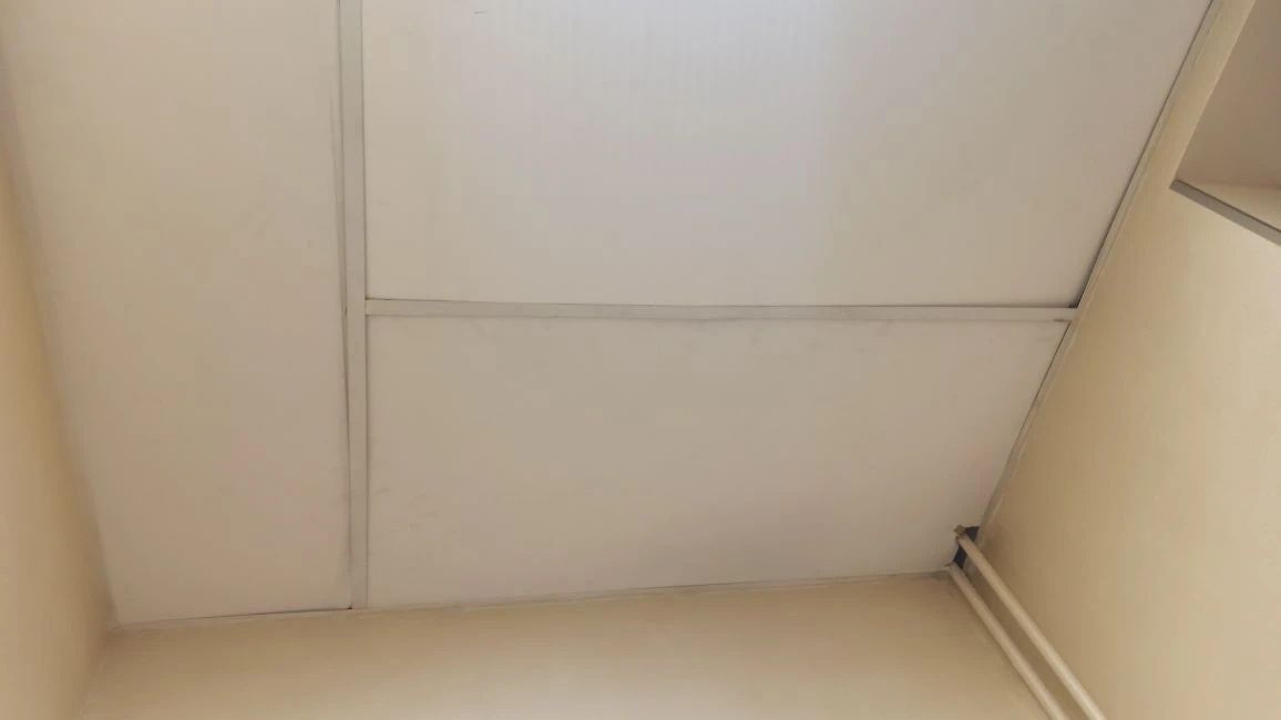 Восстановлена планка на потолочной плитке Н.Никонова,8.jpg