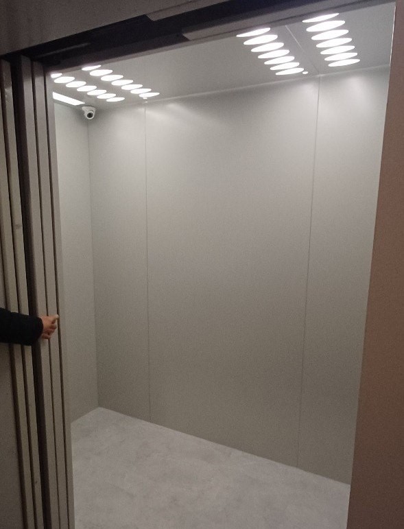 photo_5332587122650712937_y (1).jpg