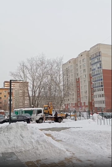 Калинина 7 автовышка.png