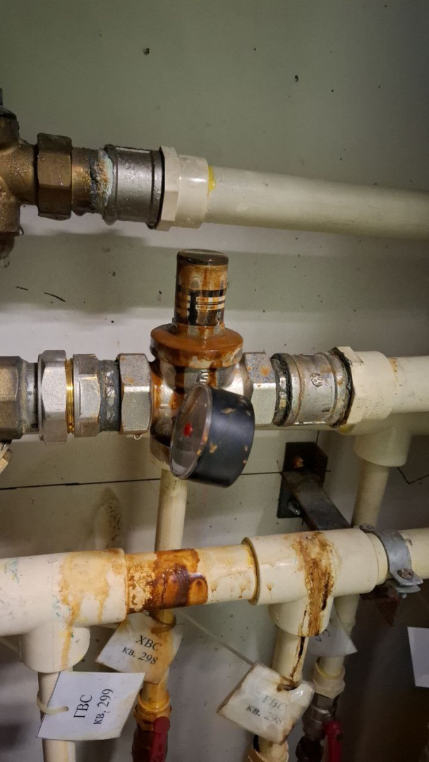 замена редукторов давления.jpg