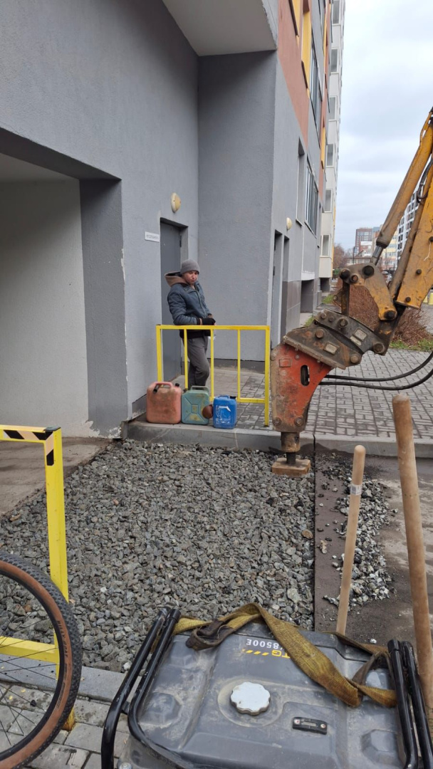 WhatsApp Image 2025-11-17 at 11.39.43.jpeg