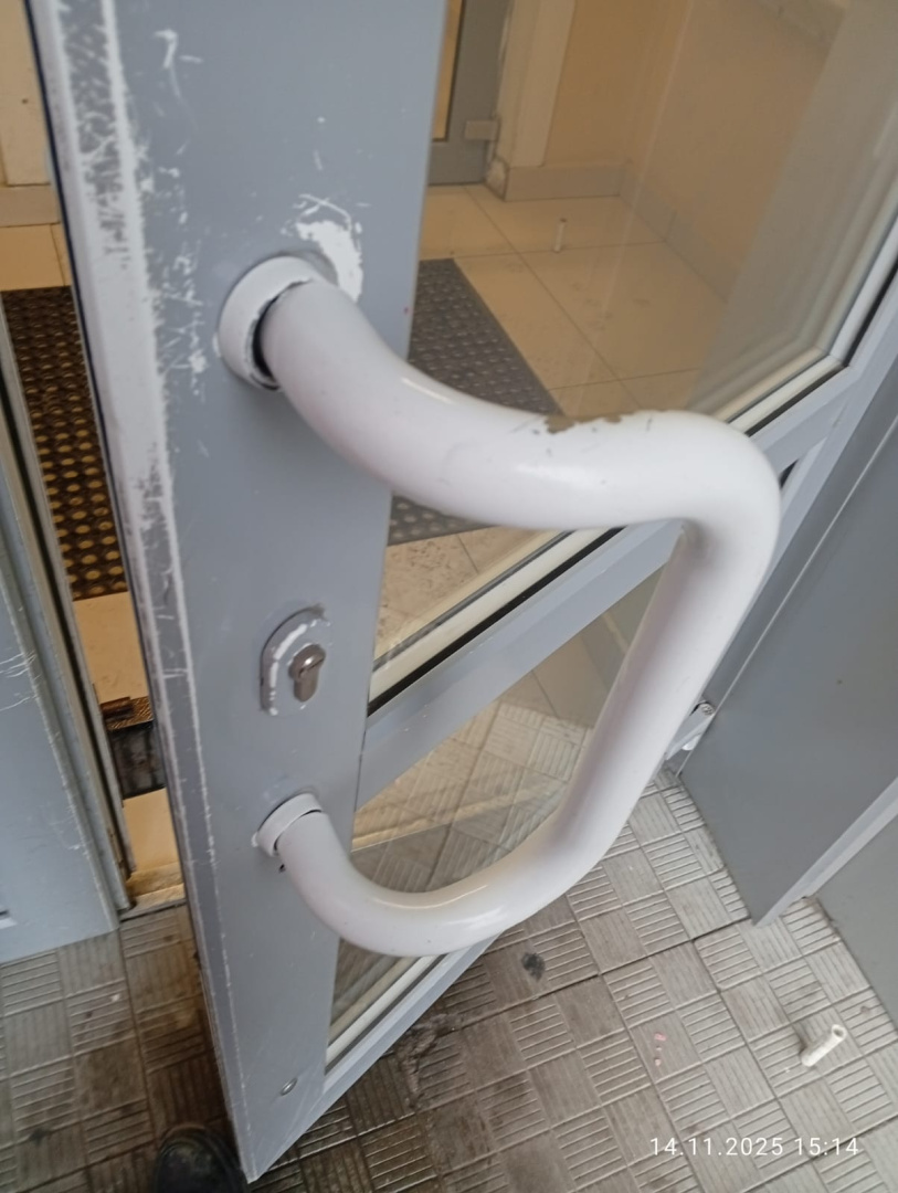 техническое обслуживание двери.jpeg