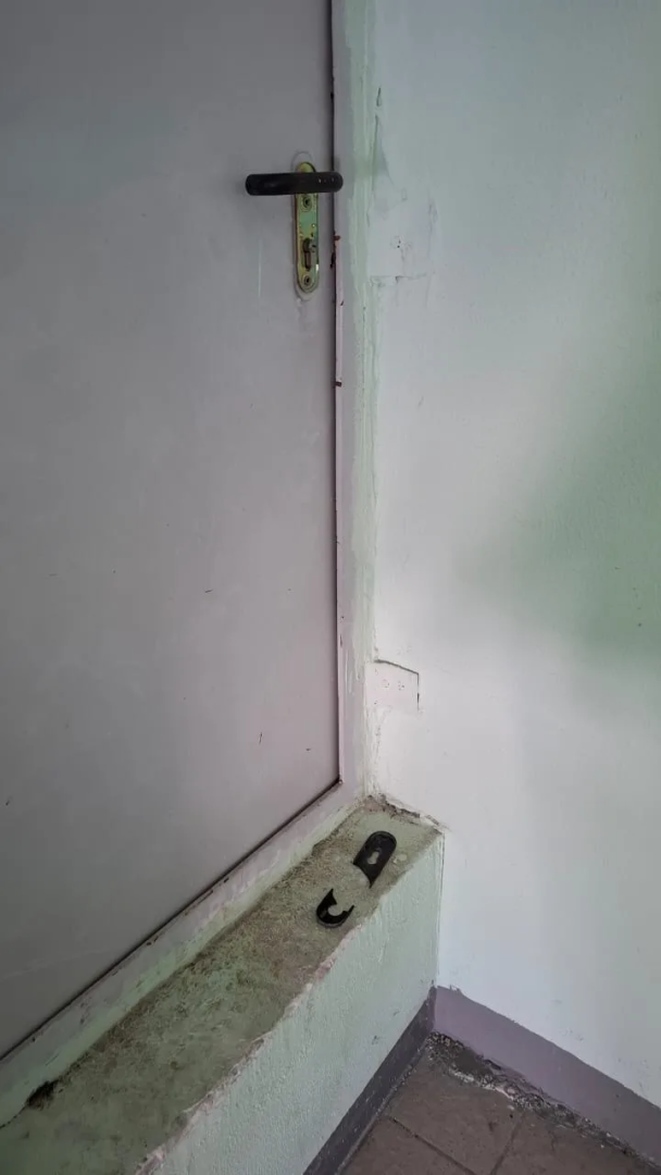 Замена замков на техническом этаже, кровле и котельной (4).jpg