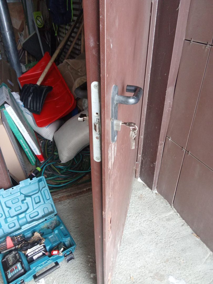 photo_5208784093343061479_y (1) (1).jpg