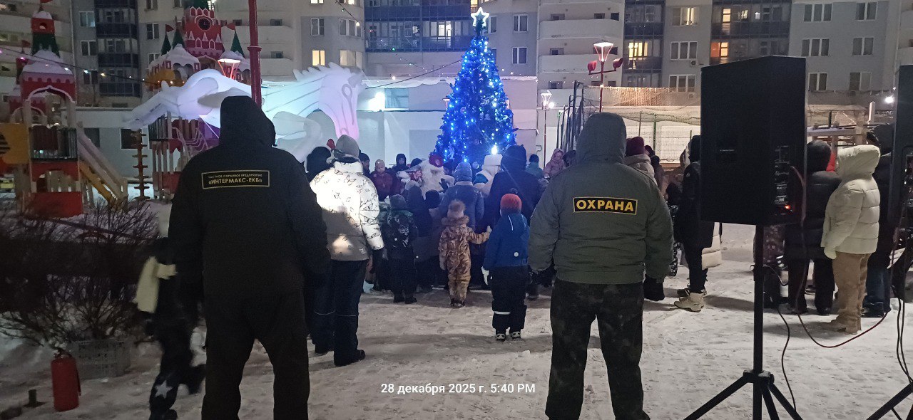 photo_5372806368936529418_y.jpg photo_5372806368936529418_y.jpg